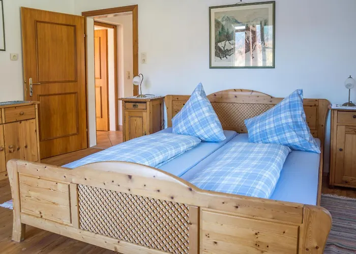 豪斯帕拉迪艾姆斯酒店 公寓 *